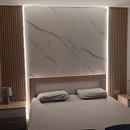 V&J Apartments Podgorica Luaran gambar