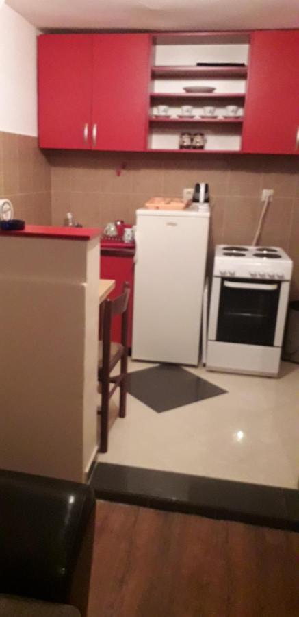 V&J Apartments Podgorica Luaran gambar