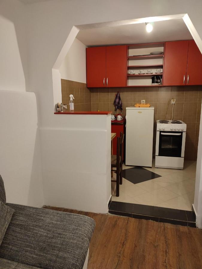 V&J Apartments Podgorica Luaran gambar