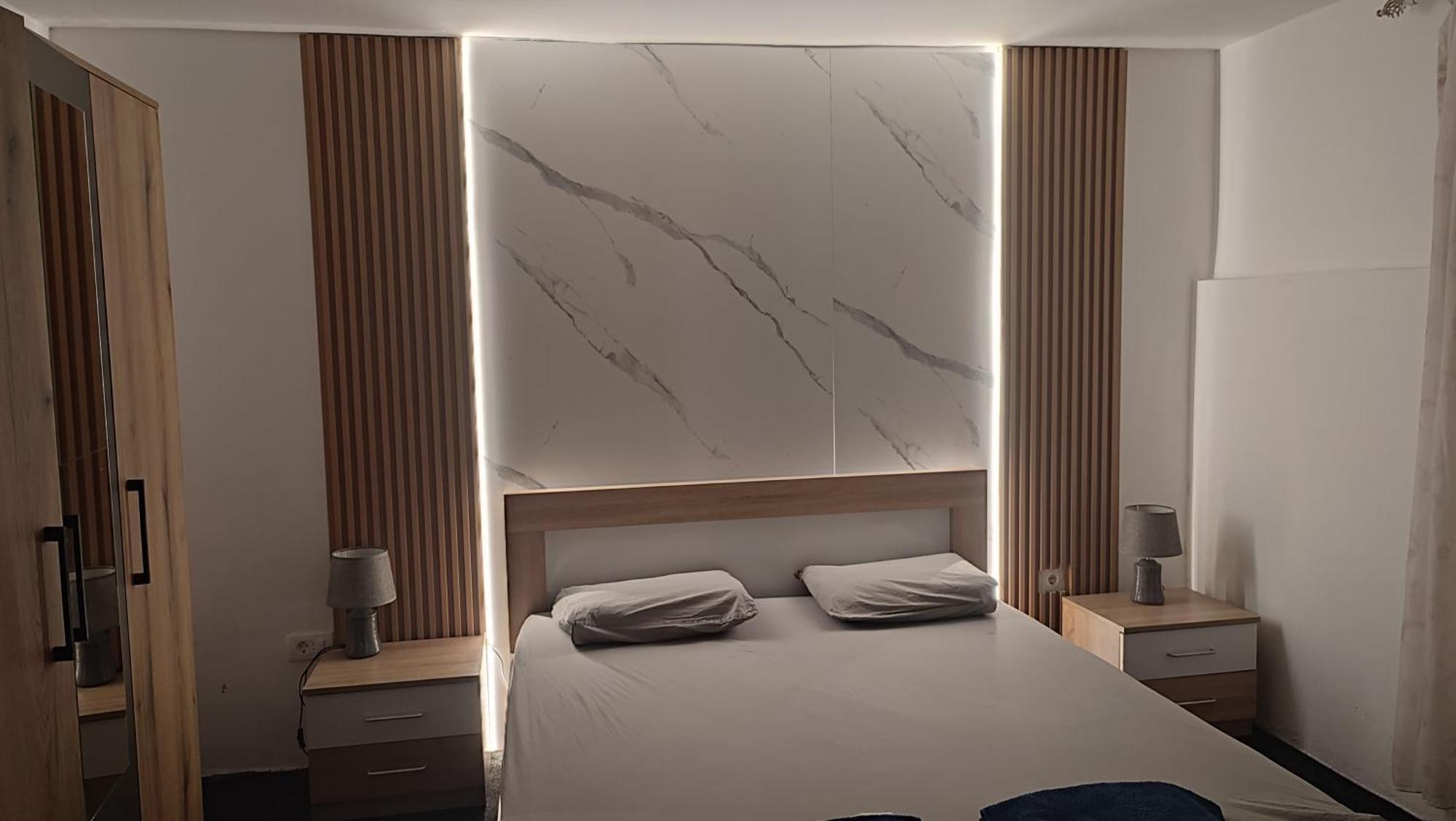 V&J Apartments Podgorica Luaran gambar