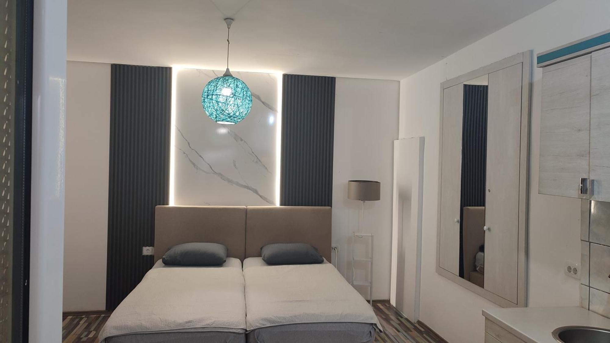V&J Apartments Podgorica Luaran gambar