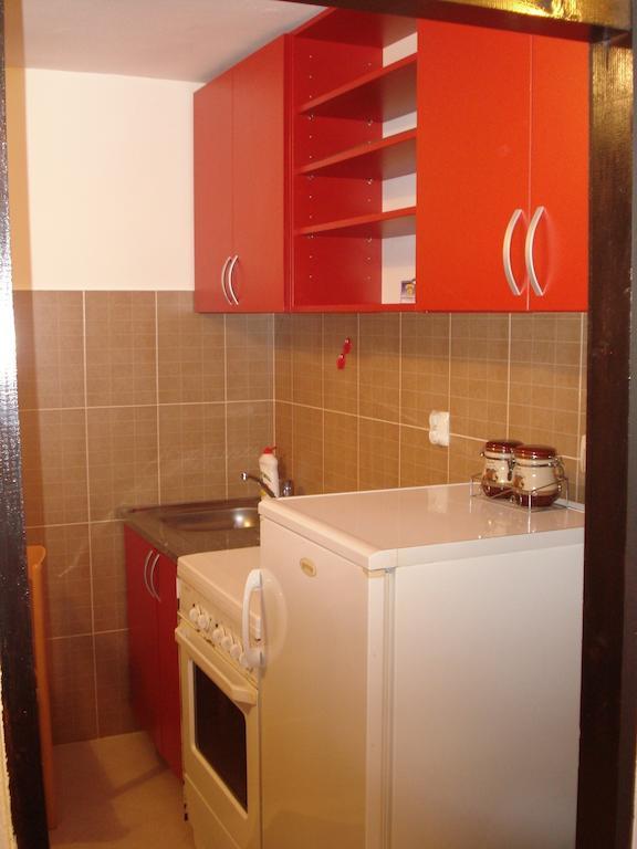 V&J Apartments Podgorica Bilik gambar
